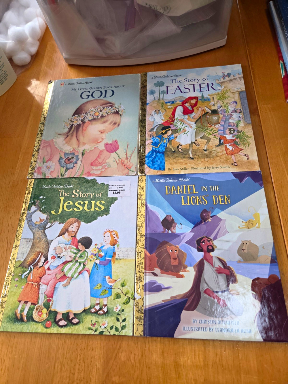 Little Golden Books Lot of 4 HC Illustrated Ages 4-8 Easter/Jesus/Daniel